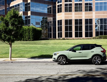 3 Reasons To Buy the 2021 Volvo XC40 Over the 2021 Cadillac XT4