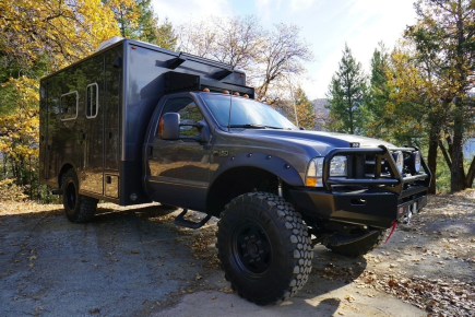 This Autarky Ford F-450 Ambulance Is a Sneaky-Good EarthRoamer Replacement