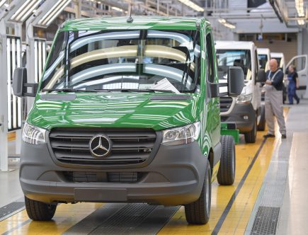 The Mercedes Sprinter 4×4 Might Put Pickup Trucks Out of Business