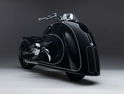 Kingston Custom Takes the 2021 BMW R 18 Art Deco