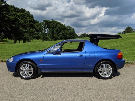 The Honda Del Sol SiR TransTop Is the Weirdest Convertible You Will Ever See