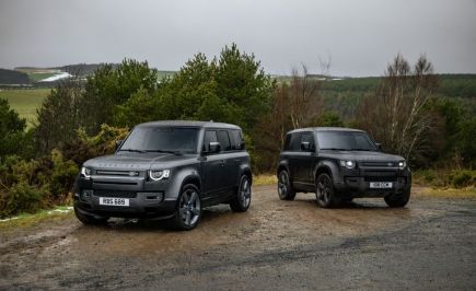 The Land Rover Defender 130 Could Dethrone the Ford Expedition