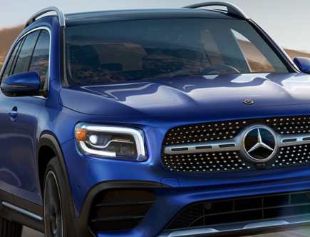 The 2021 Mercedes-Benz GLB250 Is a Mercedes SUV That’s Actually Affordable