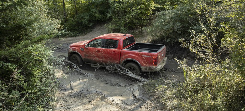  2021 Ford Ranger Tremor going through a muddy path