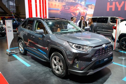The 2019 Toyota RAV4 Hybrid Offers Budget Speed and Efficiency