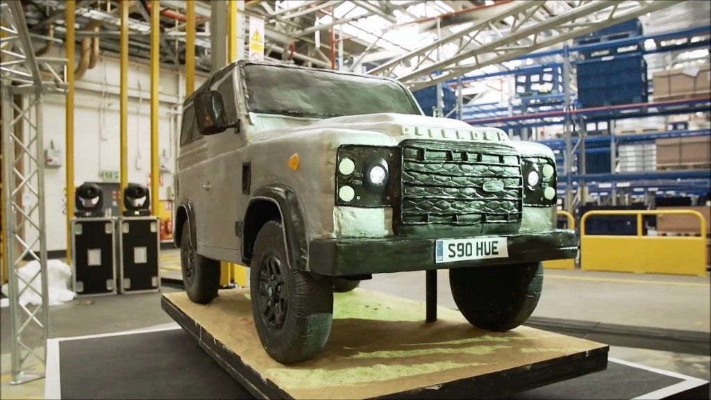 Massive Land Rover Defender replica cake 