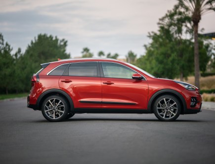 Avoiding the 2021 Kia Niro and Settling for the 2021 Toyota Prius Would Be a Mistake
