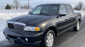 2002-lincoln-blackwood
