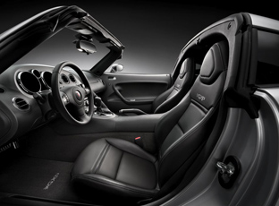 2009 Pontiac Solstice coupe interior