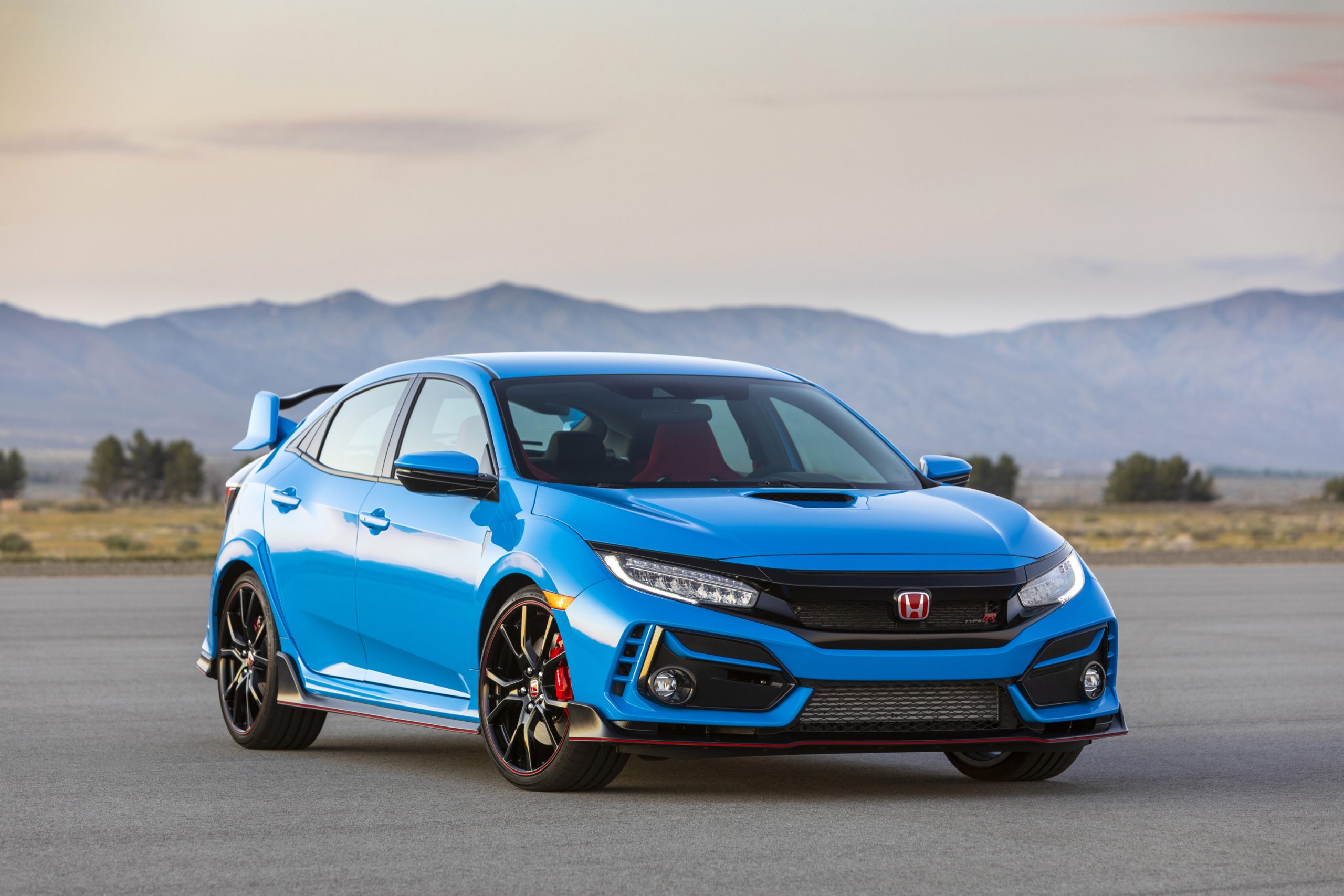 2020 Honda Civic Type R Doesn't Mess With a Good Thing - Review