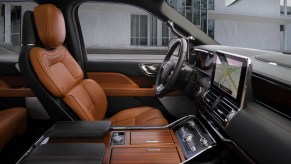 The tan-and-black interior of a 2020 Lincoln Navigator Reserve