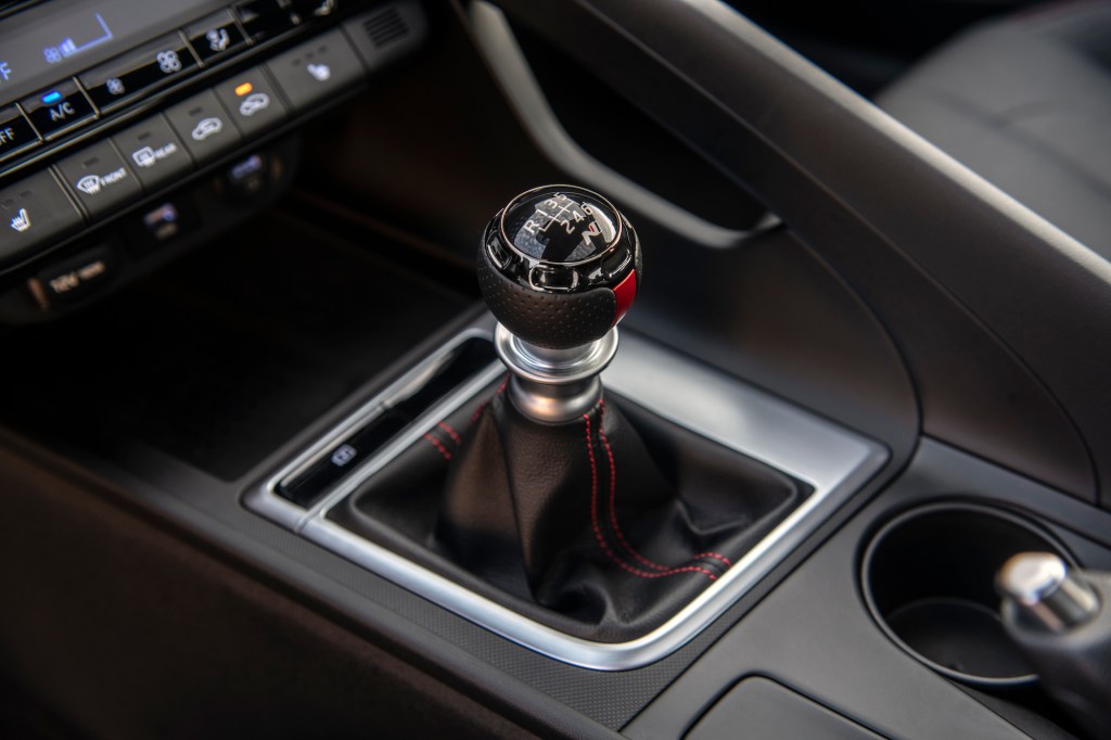 2021 Hyundai Elantra N Line stick shift
