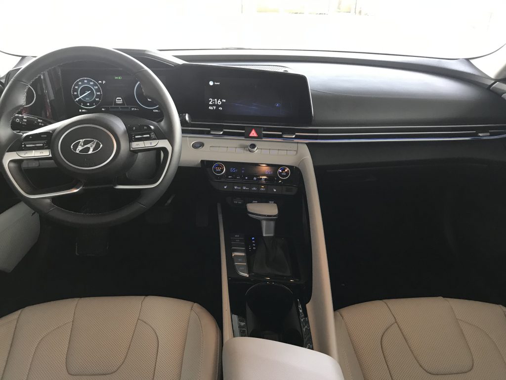 2021 Hyundai Elantra Limited interior