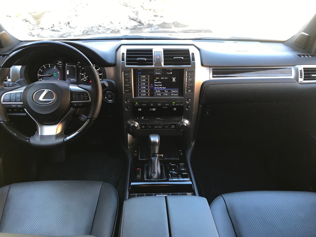 2021 Lexus GX 460 Interior shot 