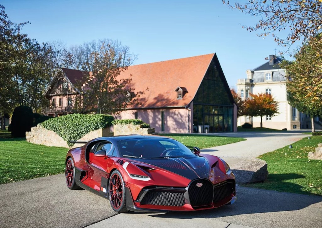 Bugatti Divo "Ladybug" parked in driveway