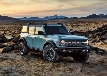 The 2021 Ford Bronco Faces Roof Related Delays