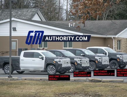 2022 Chevy Silverado and Corporate Cousin Spied in Camouflaged GM Pickup Caravan