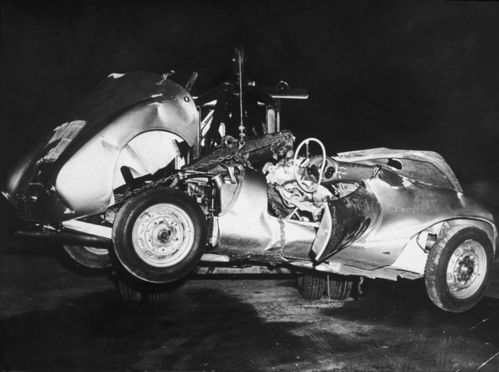 An image of a silver Porsche 550 Spyder owned by famous actor James Dean.
