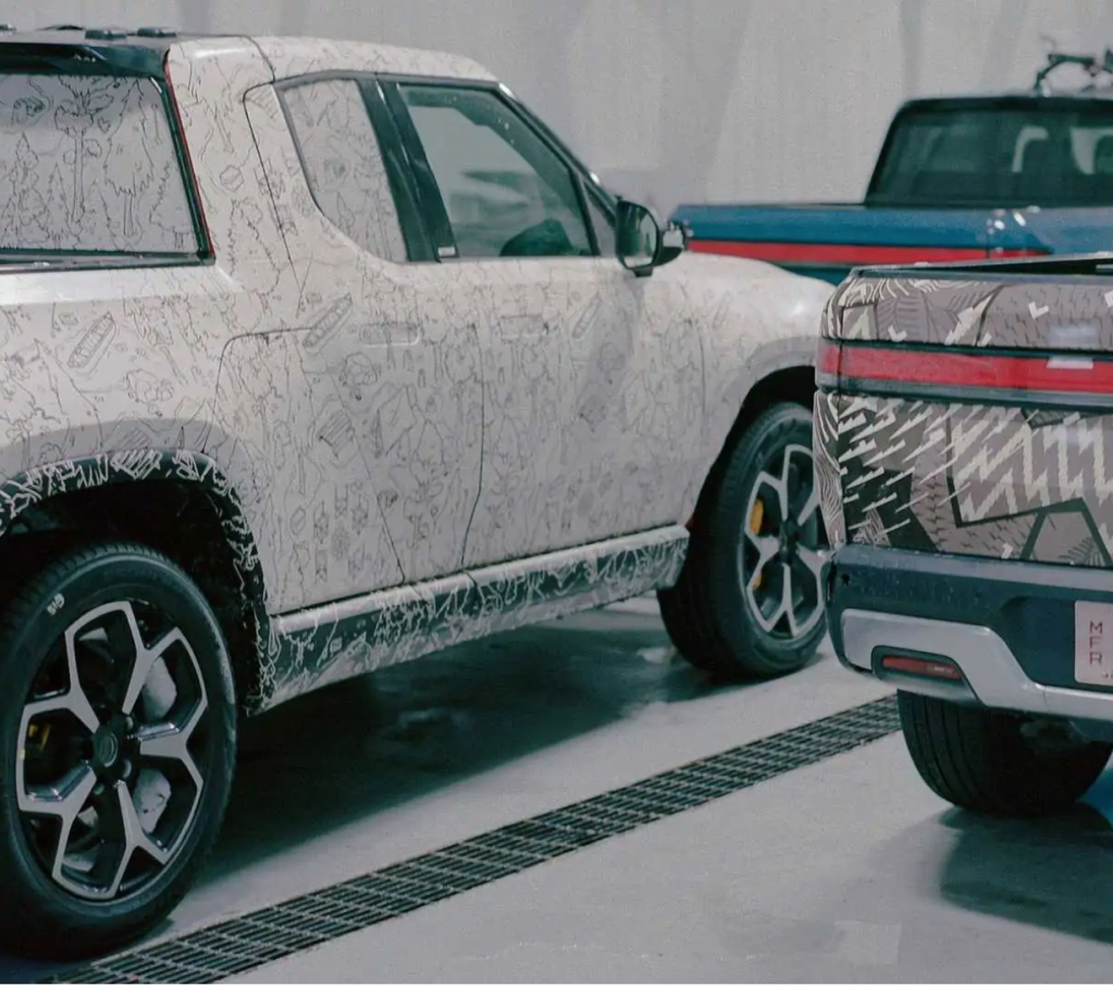 Leaked image of a extended cab Rivian pickup or Bronco rival