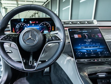 This New Mercedes-Benz S-Class Feature Just Sent a Strong Message to Valet Parkers Worldwide