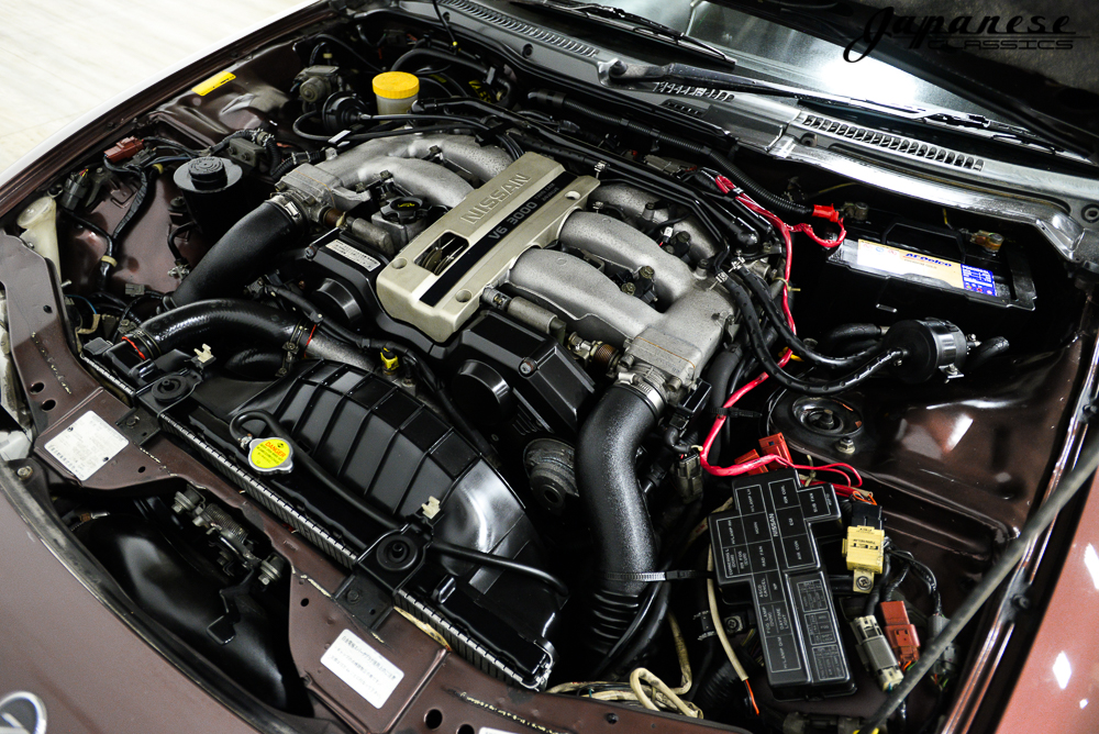 An engine shot of the 1992 Nissan Fairlady Z 