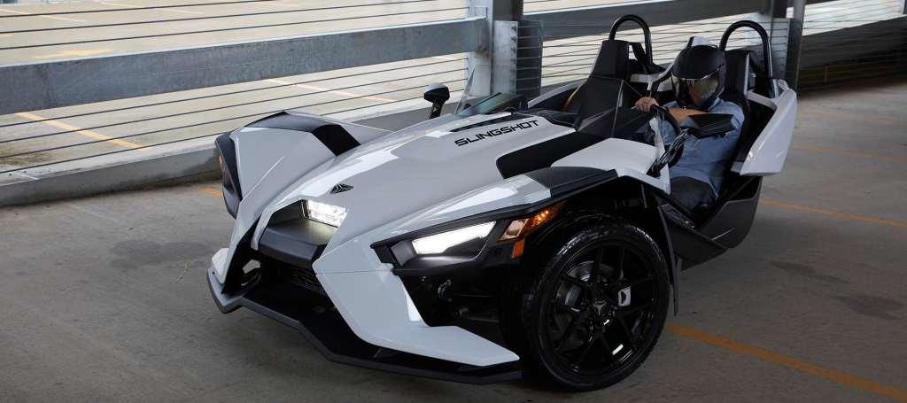a front shot of the 2020 Polaris Slingshot in white