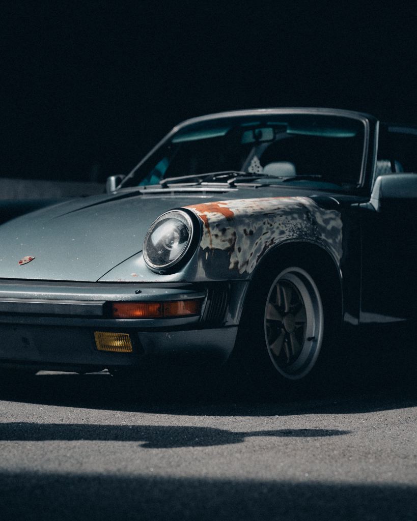 shot of the front end of the 1984 Porsche 911 "Tardza"