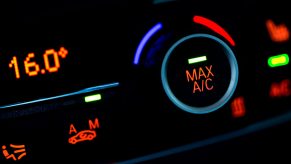 Air conditioning in car