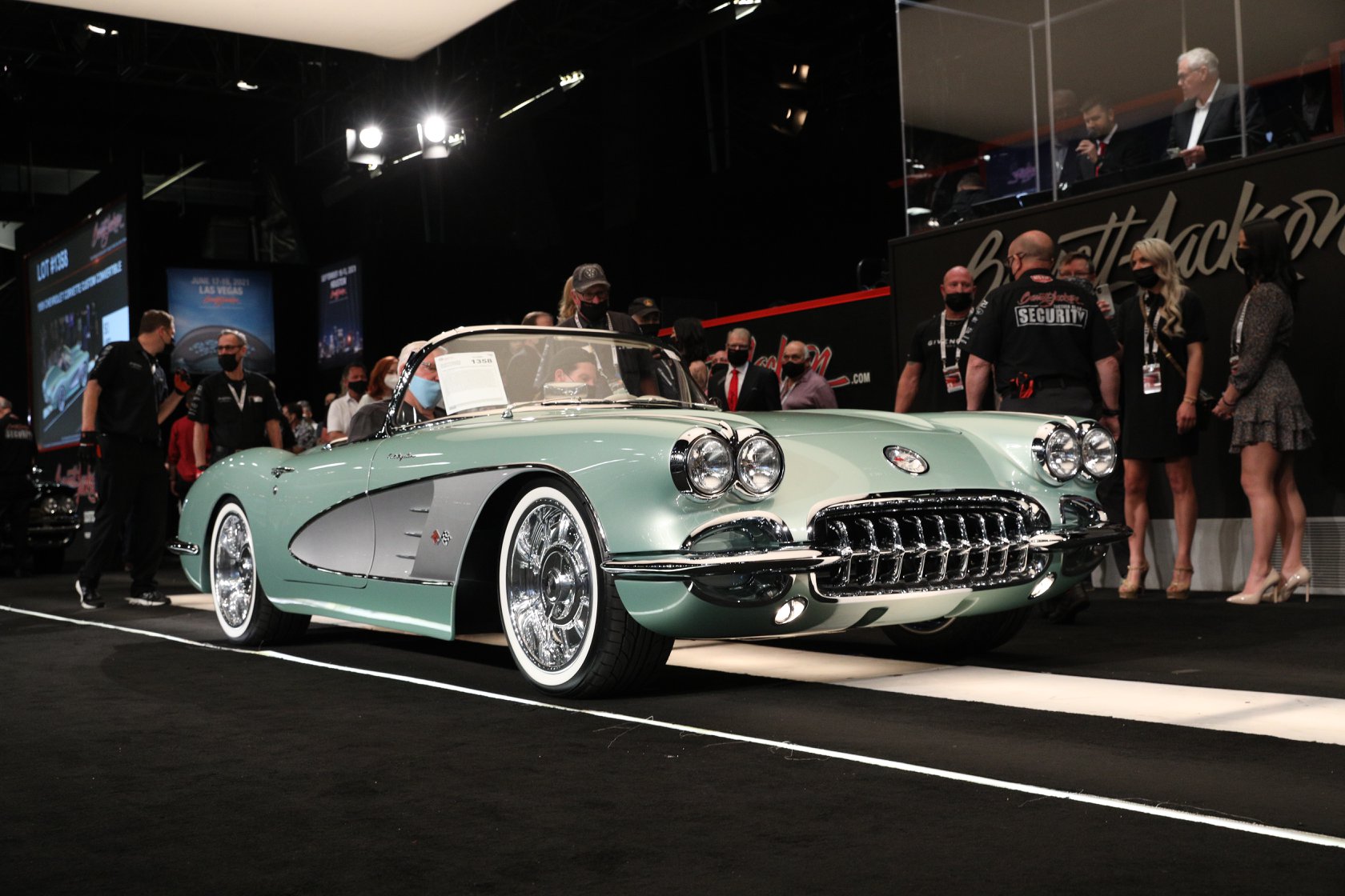 An image of a Chevrolet Corvette that recently sold at auction for $825,000.