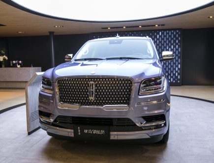 The 2021 Lincoln Navigator Really Makes You Pay for a Quiet Ride