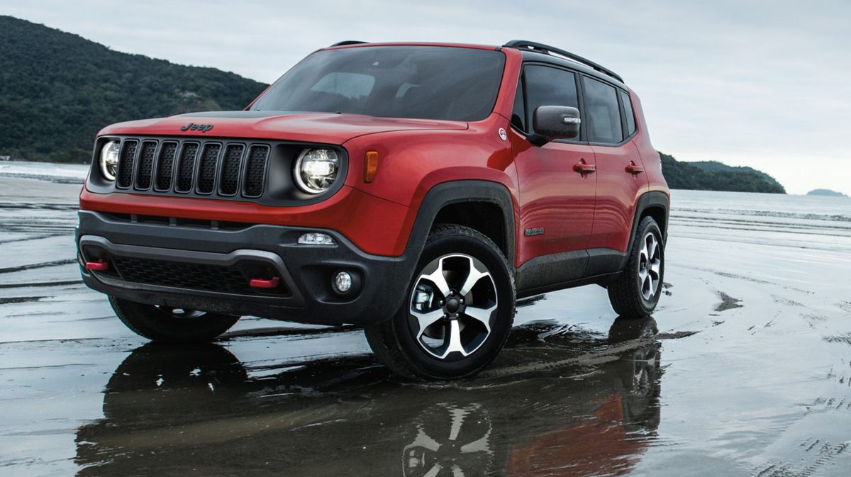 The 2021 Jeep Renegade driving on the beach