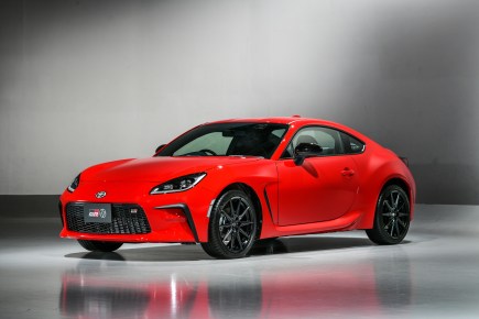 2022 Toyota GR 86 Arrives a Bigger Engine, More Power, and a Tech-Filled Cabin