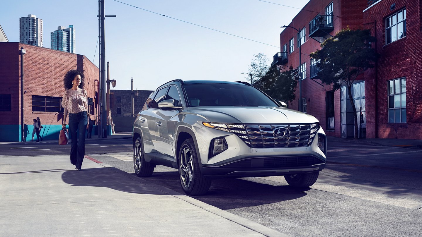 The 2022 Hyundai Tucson parked on the street
