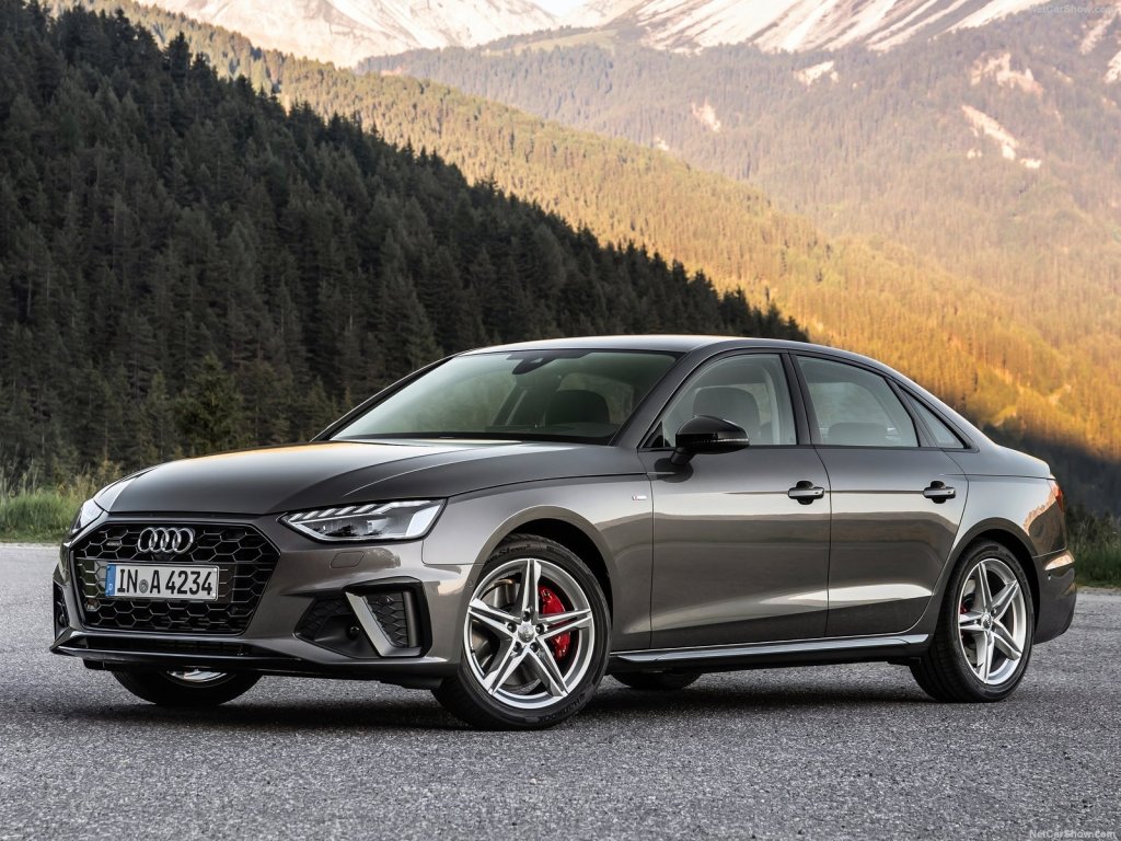 An image of an Audi A4 parked outdoors. It is one of Consumer Reports' top picks for 2021 luxury cars.