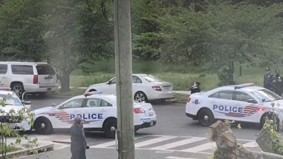 Washington DC Ploice officers drag race then crash police cars