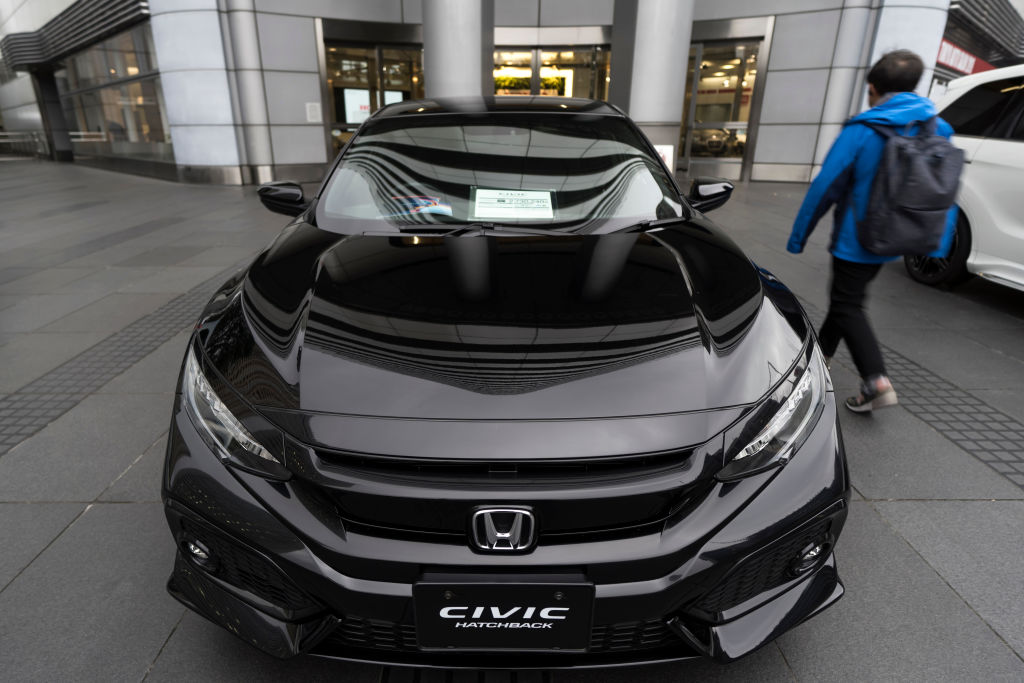 a black 2021 Honda Civic on display 