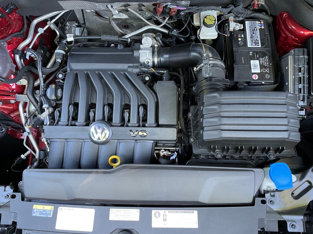 2021 Volkswagen Altas engine