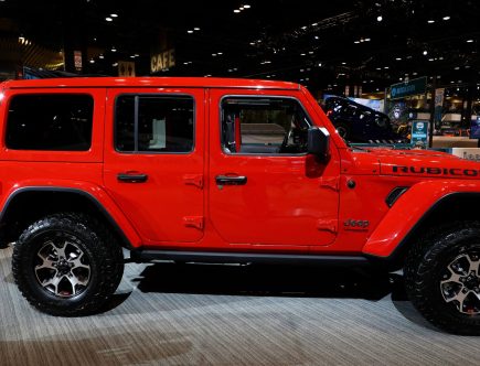 This V8 2021 Jeep Wrangler Just Took a Huge Advantage Over the Ford Bronco
