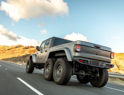 This Next Level Gladiator 6×6 Is Coming to a Jeep Dealer Near You