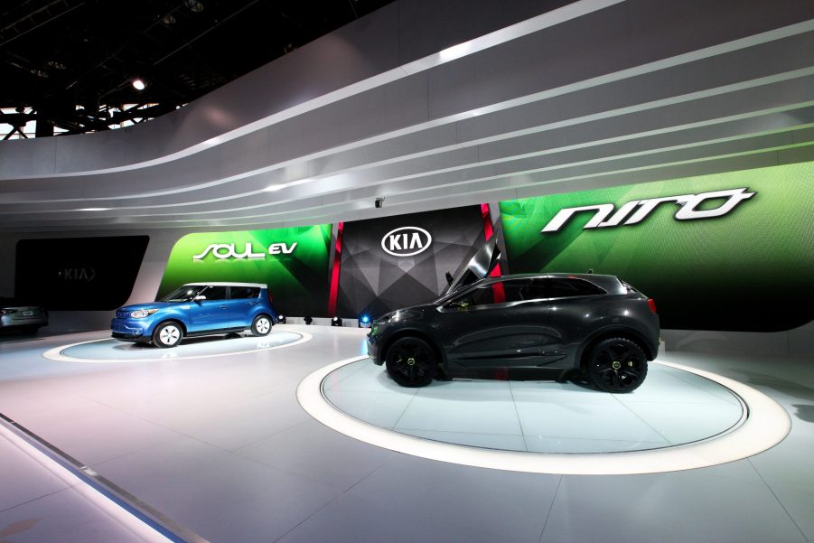 A kia niro and kia soul on display