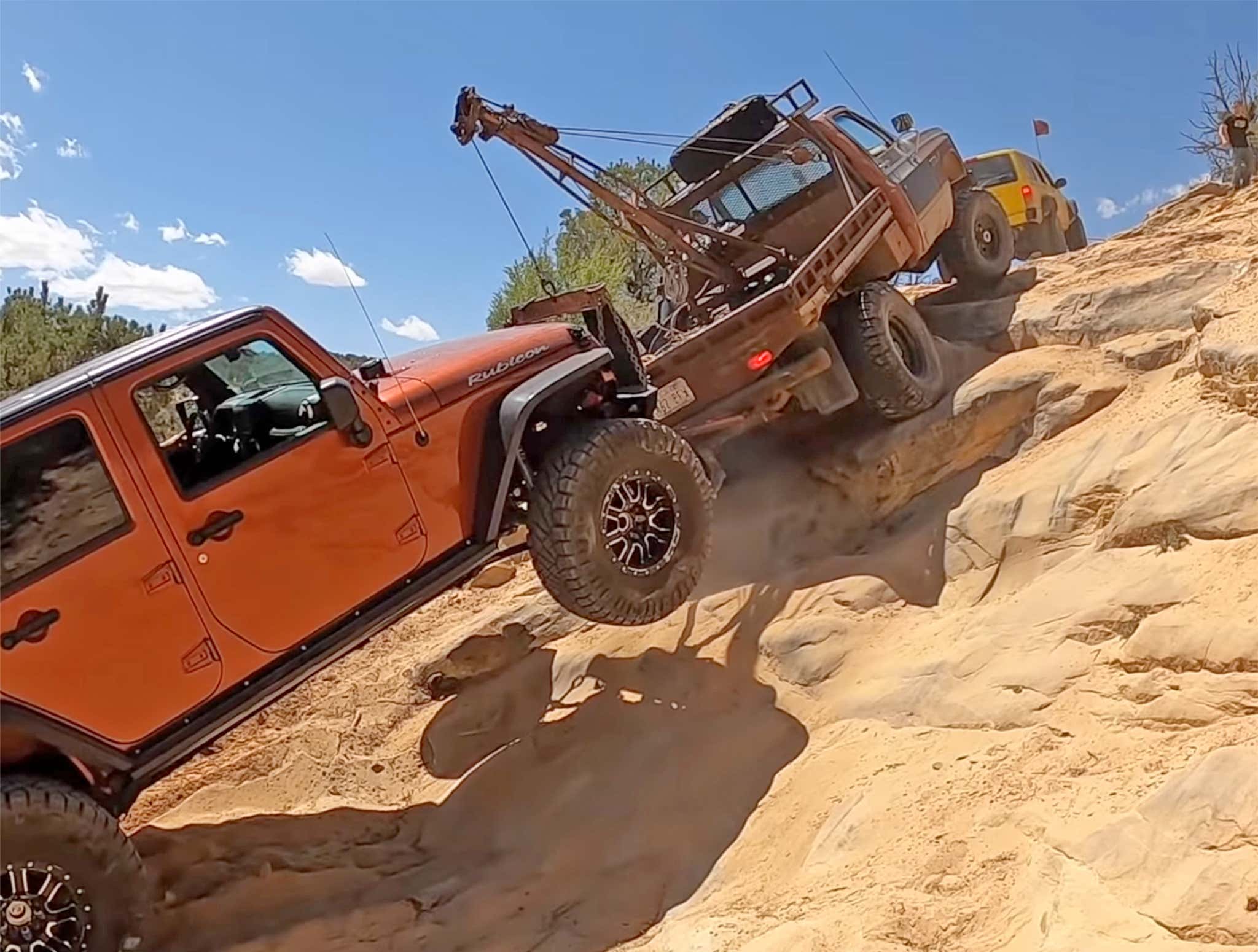 Jeep getting towed out of a canyon in Utah