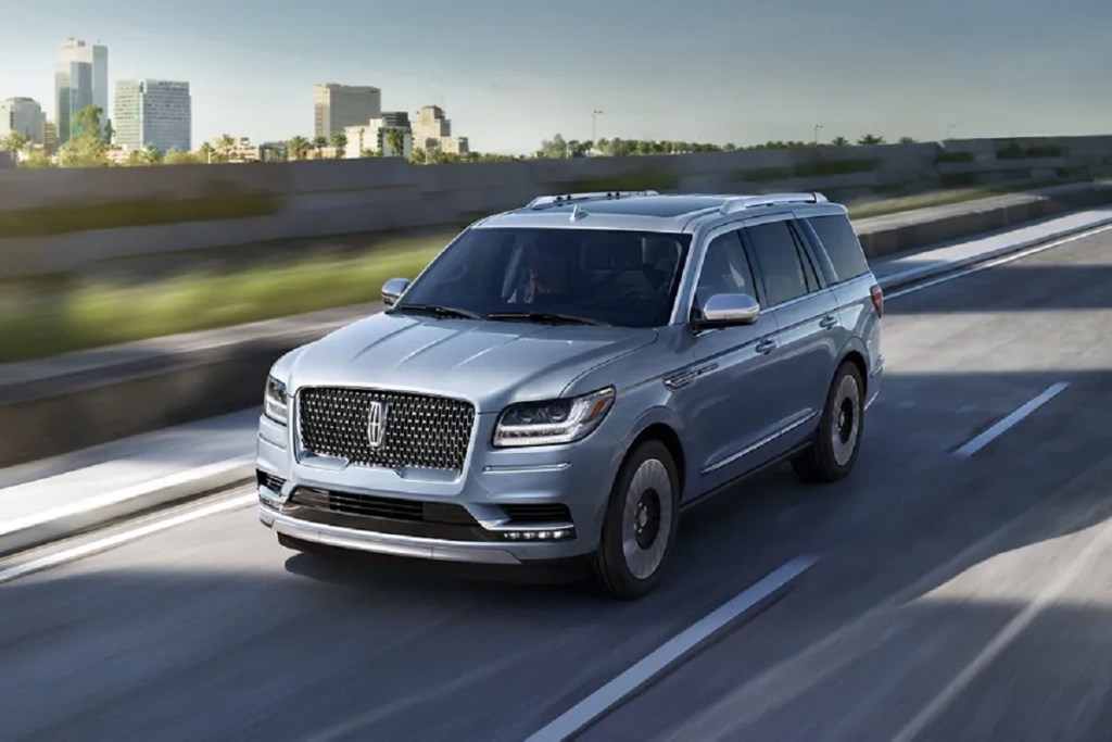 A 2021 Lincoln Navigator flies down the highway.