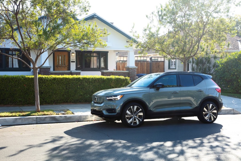 2021 Volvo XC40 parked in front of a house, the XC40 is one of the best affordable luxury cars under $35,000