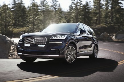 2021 Lincoln Aviator PHEV Review: 4 Pros and 3 Cons
