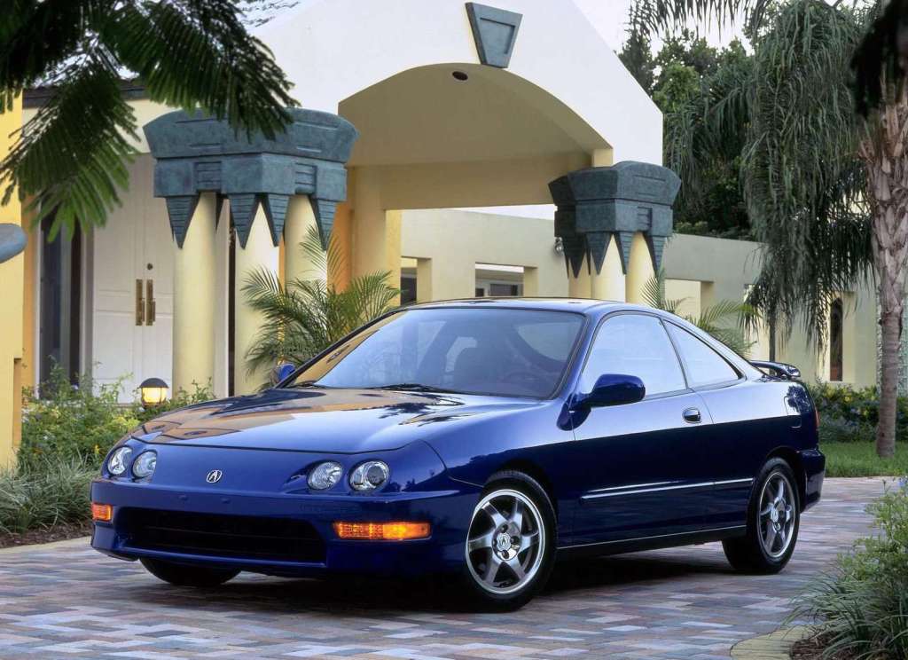 a blue 2001 Acura Integra