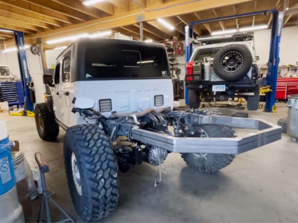 2020 Jeep Gladiator with the bed taken off for overland conversion camper