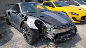 wrecked 2018 Porsche 911 GT2 RS