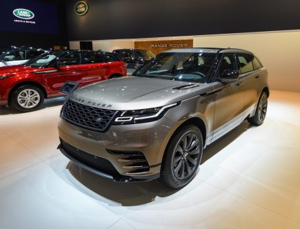 2021 Range Rover Velar Scores Poorly for a $60,000 Compact SUV