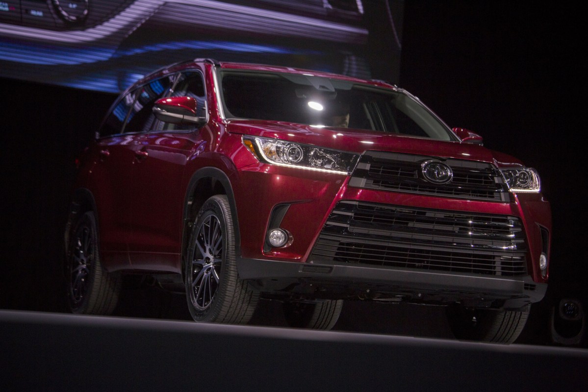 Consumer Reports 3 Best Years for the Toyota Highlander