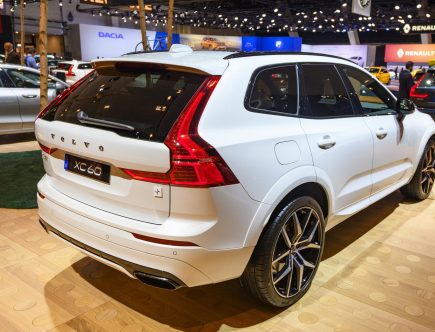 Does the 2021 Volvo XC60 Deserve to Be the No. 1 Compact Luxury SUV?